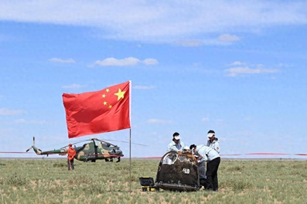 嫦娥五號返回最新消息，太空探測新篇章開啟，中國航天再創(chuàng)輝煌！，中國航天新里程，嫦娥五號開啟太空探測新篇章