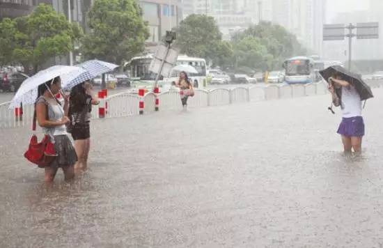 長(zhǎng)沙暴雨最新照片，長(zhǎng)沙暴雨現(xiàn)場(chǎng)實(shí)拍照片曝光