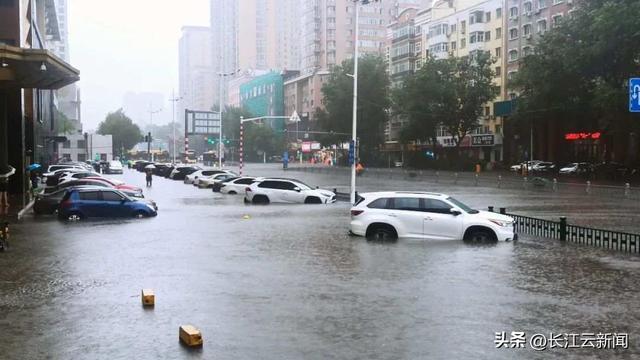 東北大暴雨最新預(yù)警,東北大暴雨最新預(yù)警信息，東北大暴雨最新預(yù)警信息發(fā)布